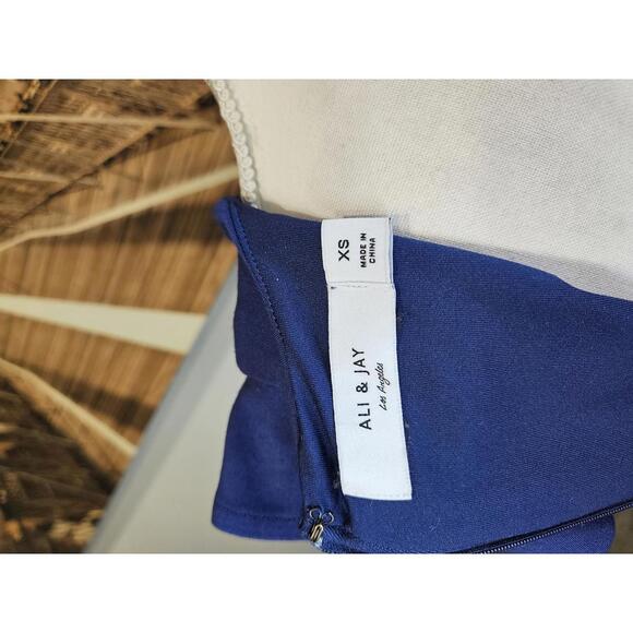 ALI  & Jay Chic Navy Blue Ruffled Dress - Picture 7 of 7